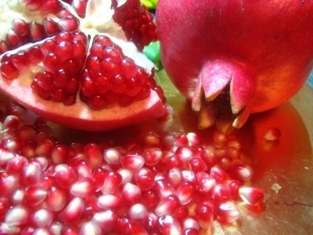 pomegranate-seeds